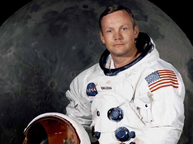 Neil_Armstrong_800-600